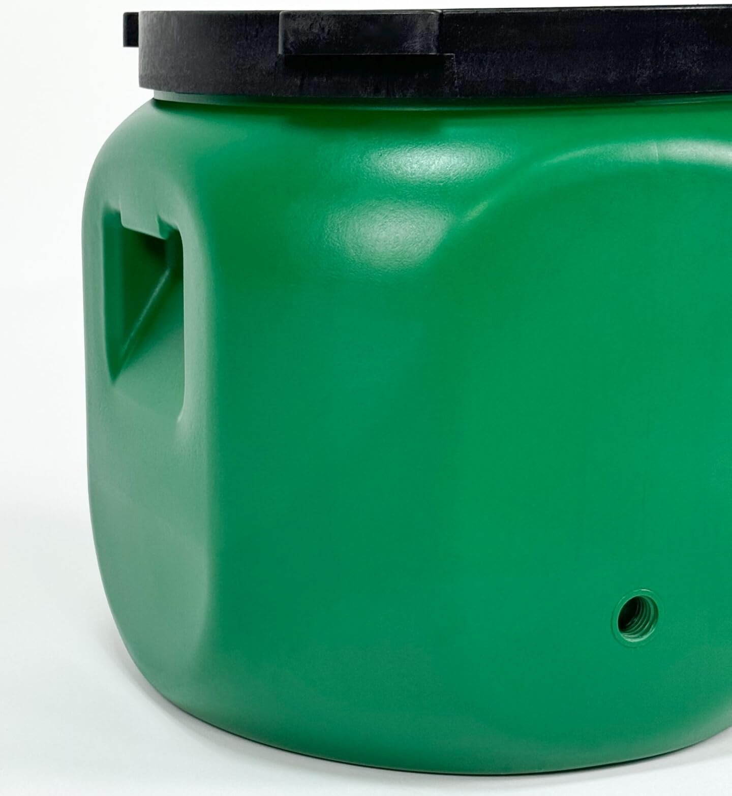 F & R Wasserkanister mit Hahn 40 Liter aus HDPE I I Regentonne mit Deckel I Kanister Hahn I Wasserbehälter mit Hahn I Wassertank I Fass mit Deckel I Regenwassertank Grün - Image 4